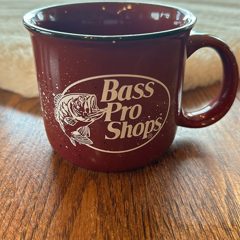 Nwob. Bass pro shops.